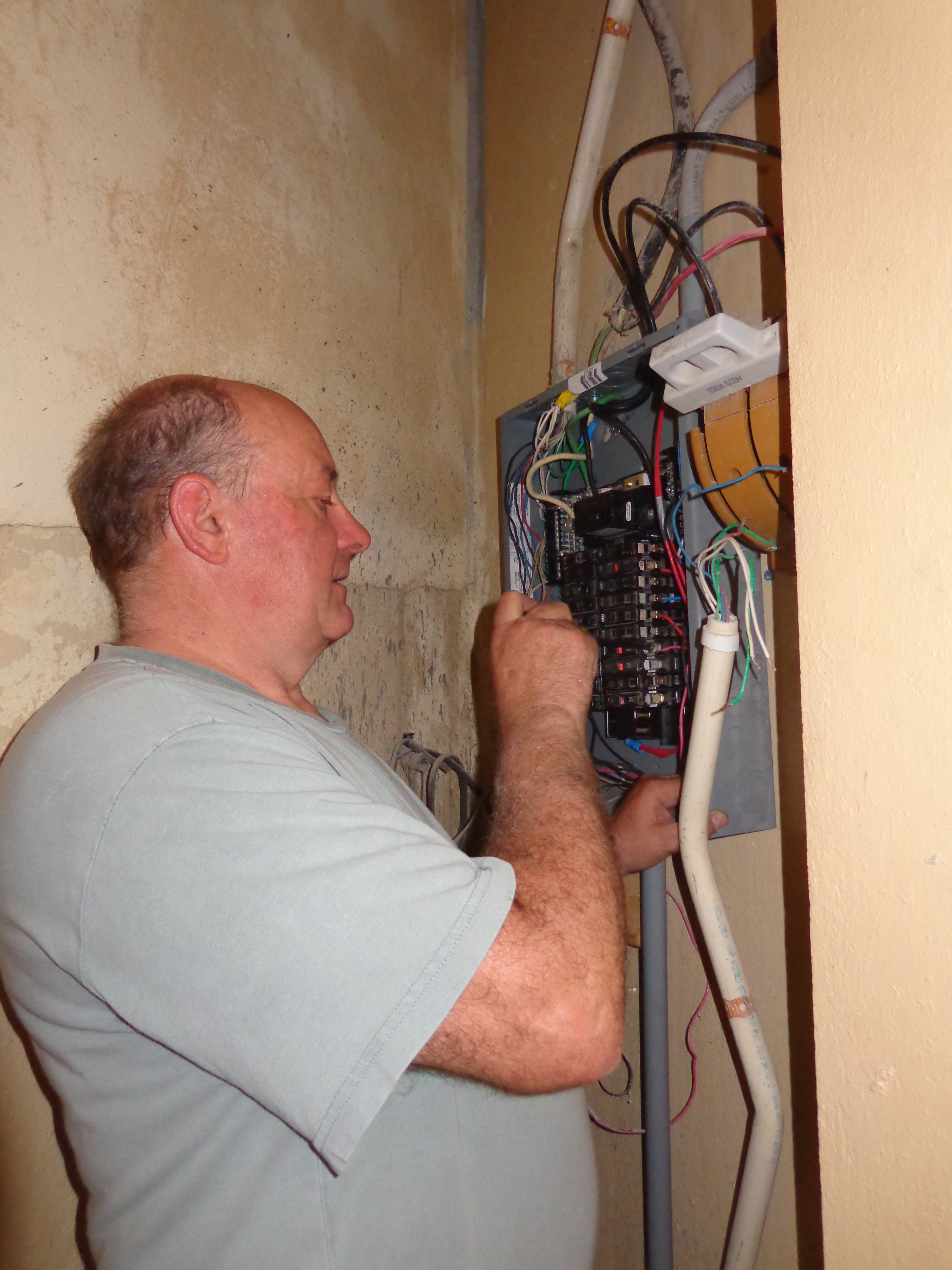 An electrician from Barrie, Ontario, solved some of our electricity problems.