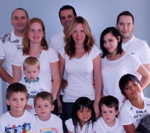 From left to right Back rows, Pierre (son) & Mirjam, Sebastien & Naomi (daughter), Max (son) & Nathalie. Front row, Adrian, Nathan, Louis Charbonneau, Sophia Guignard, Eli Charbonneau & Mathis Guigna